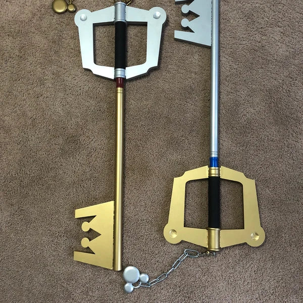 SORA &amp; KING MICKEY Keyblades - Kingdom Hearts