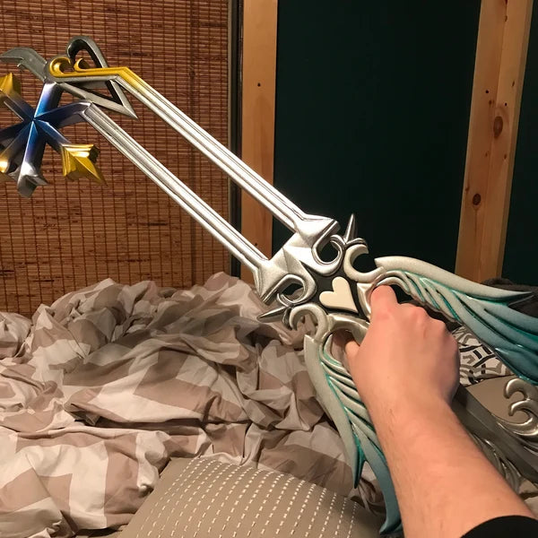 LIGHT &amp; SHADOW Keyblades - Kingdom Hearts