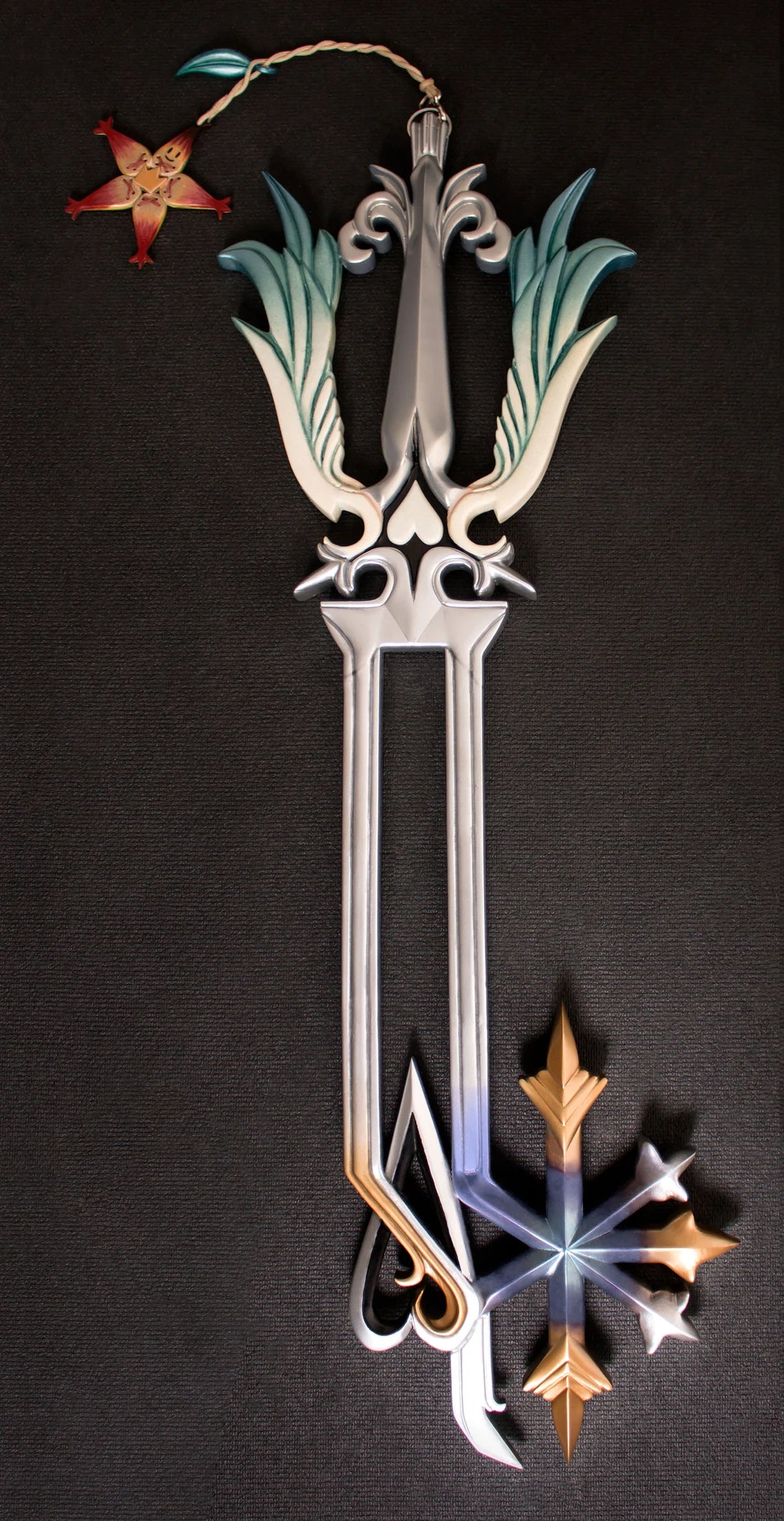 Keyblades LUZ & SOMBRA - Kingdom Hearts