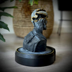 Statue Collector Curator - Clair Obscur: Expedition 33