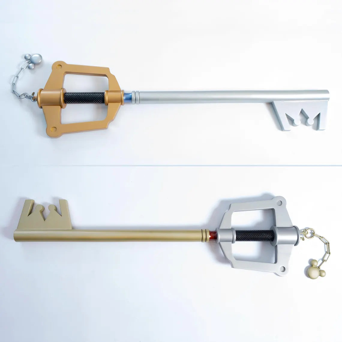 SORA &amp; KING MICKEY Keyblades - Kingdom Hearts