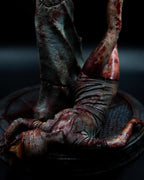 Estátua Colecionador - Cabeça de Pirâmide