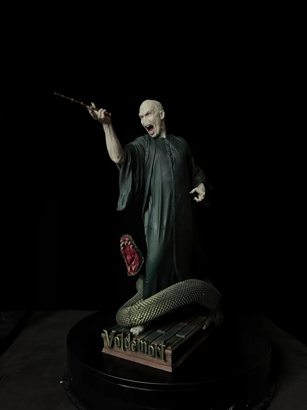 Collector's Statue - Lord Voldemort - Harry Potter