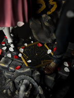 Collector's Statue - Gustave &amp; Sophie - Clair Obscur: Expedition 33