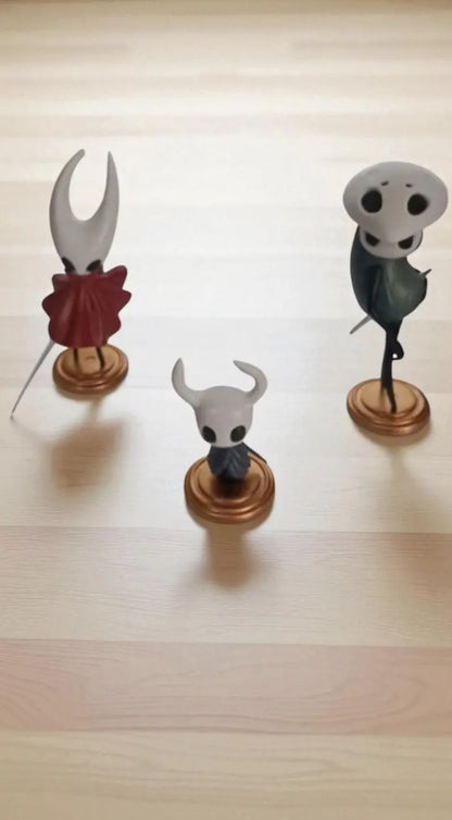 Estátua Colecionador - Conjunto Hollow Knight